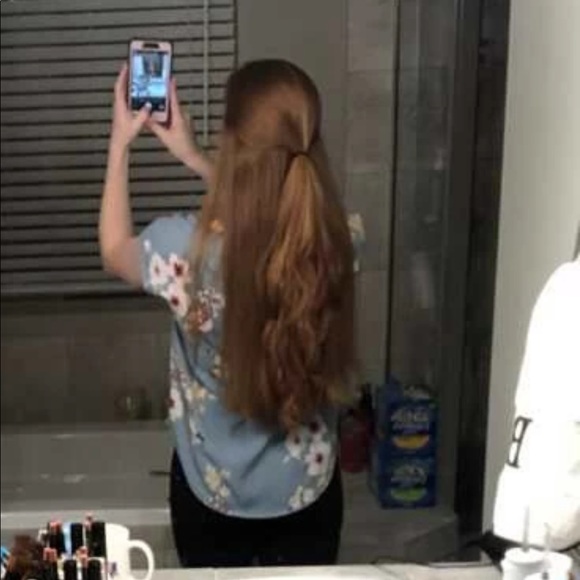 Notch Collar Botanical Print Top in Blue - Picture 3 of 4